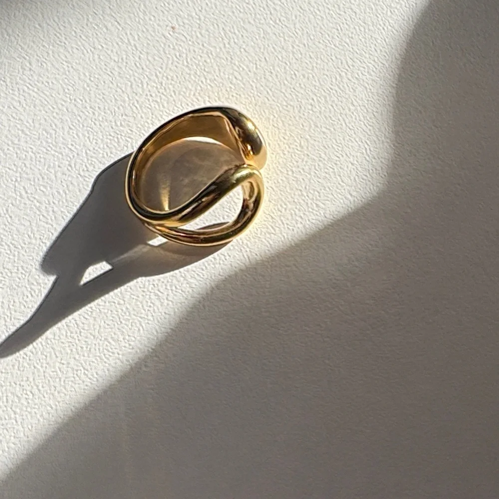 Elegant Gold and Silver Women's Rings Set